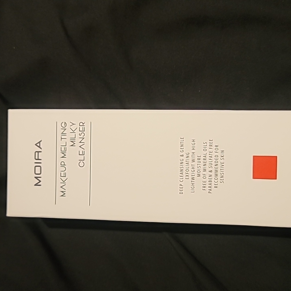 Deep cleansing & Gentle Exfoliating